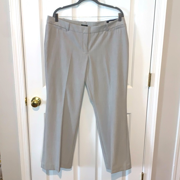 Worthington Curvy Fit Trouser Leg Gray and White Stripe Women’s 16 Petite Pants - Picture 1 of 10